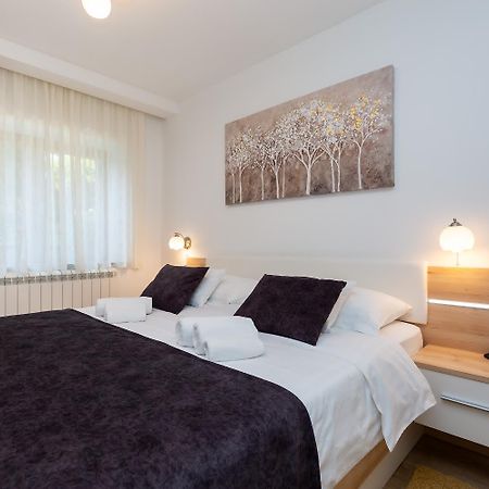 Apartman Angolo Verde Vizinada Екстер'єр фото
